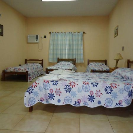 Hosteria Mola Hotel Puerto Iguazú Kamer foto