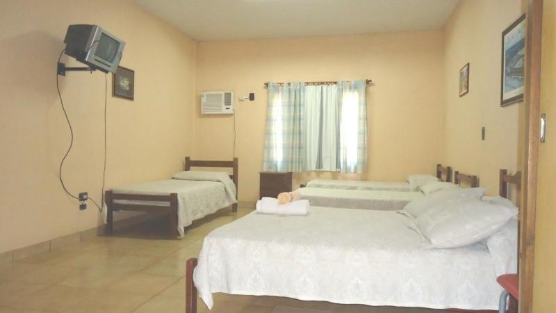 Hosteria Mola Hotel Puerto Iguazú Kamer foto